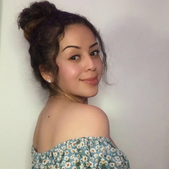 leslie_gomez15